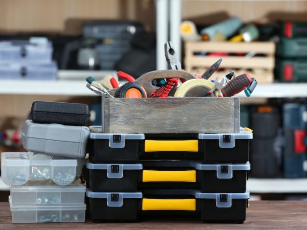 Conheça as melhores caixas organizadoras para ferramentas e peças de eletrônicos